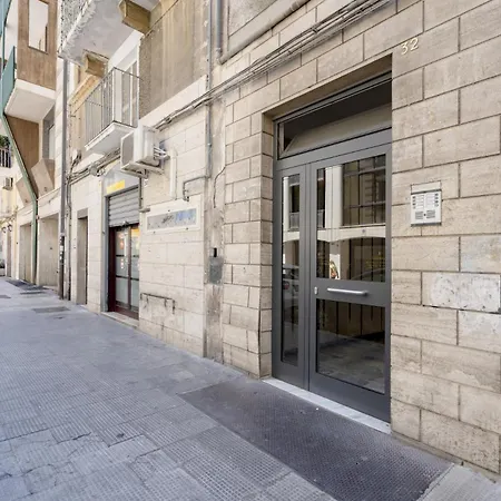 Augustea Apartman Bari